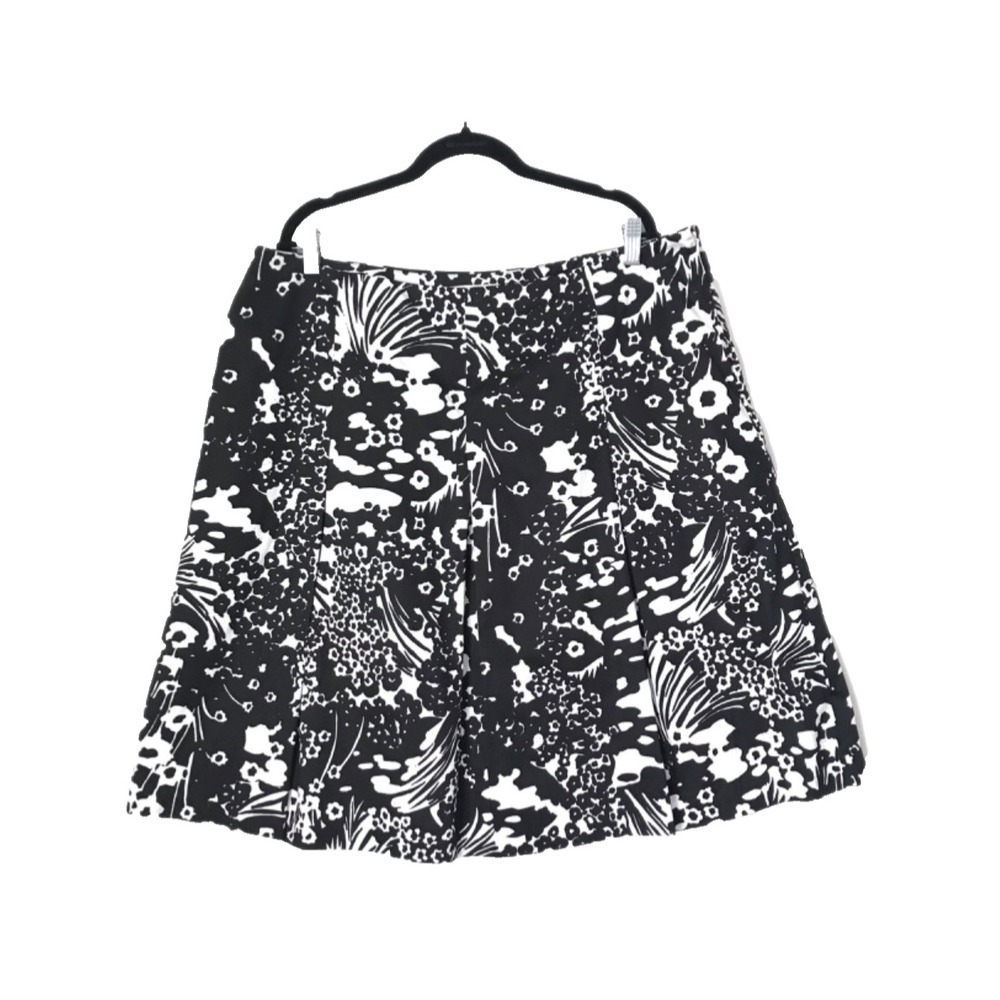 Talbots Woman's 16W Pleated Skirt Black Ivory A-Line Abstract Floral Side Zip
